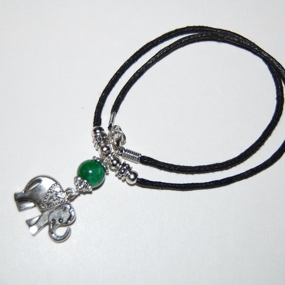 Elephant Necklace,Jade Bead,Elephant Chocker Necklace,Choker Necklace,Elephant - Picture 3 of 4